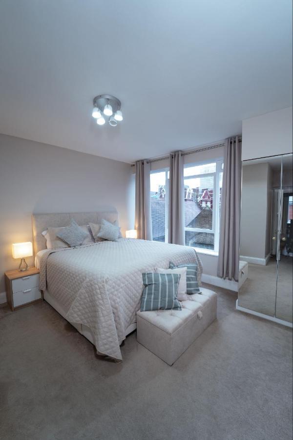 Park Lane Apartments Crawford Place London Bagian luar foto